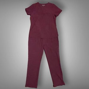 Mandala Women’s Burgundy Scrubs Set (Shirt & Pants) -Size M (Pants are Tall)